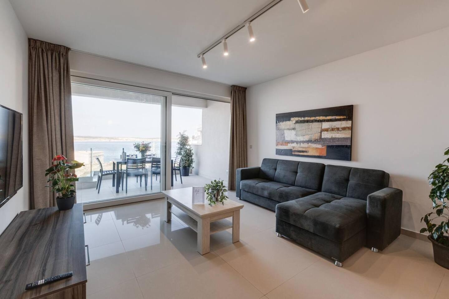 公寓 9ten11 Seafront By Homely *