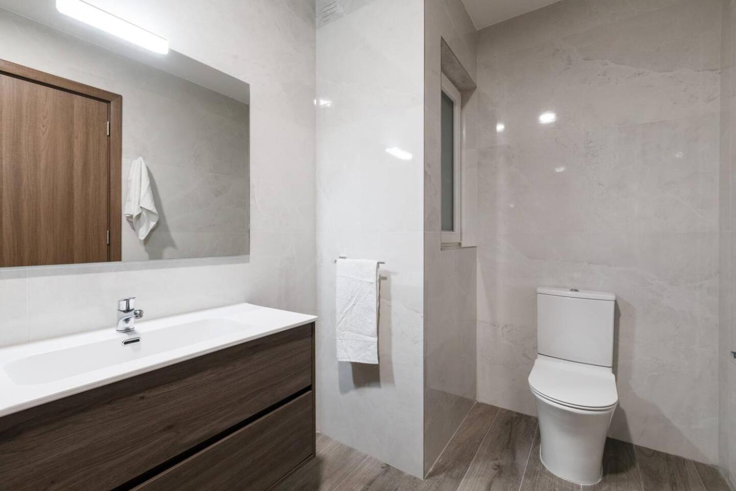 9ten11 Seafront By Homely *